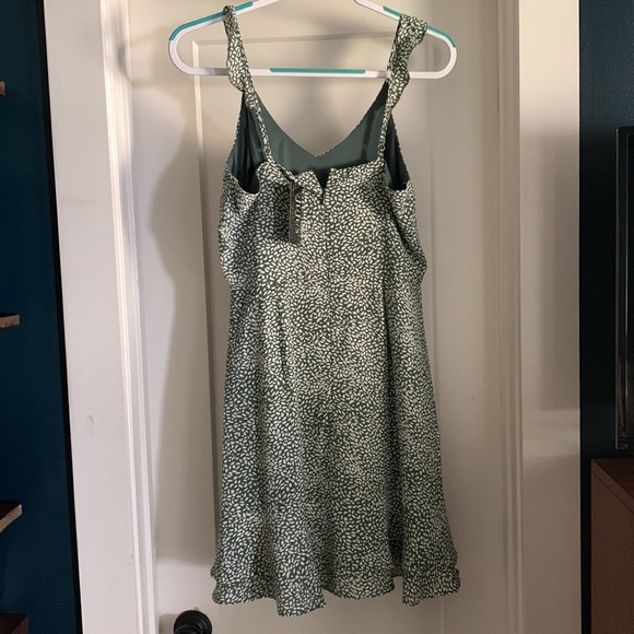 Green Printed Summer Dress - Picture 3 of 5